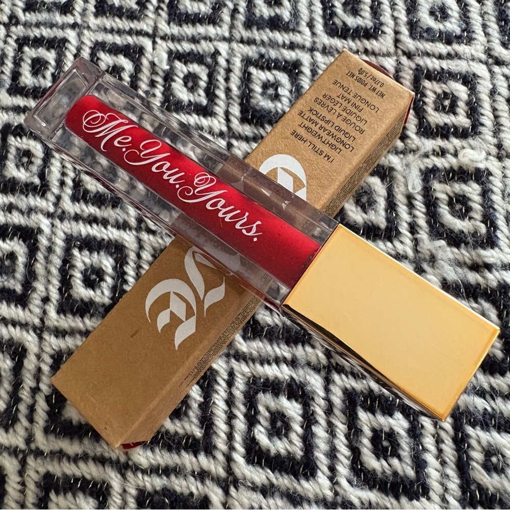 GXVE I’m Still Here Longwear Matte Liquid Lipstick Original Recipe True Red
